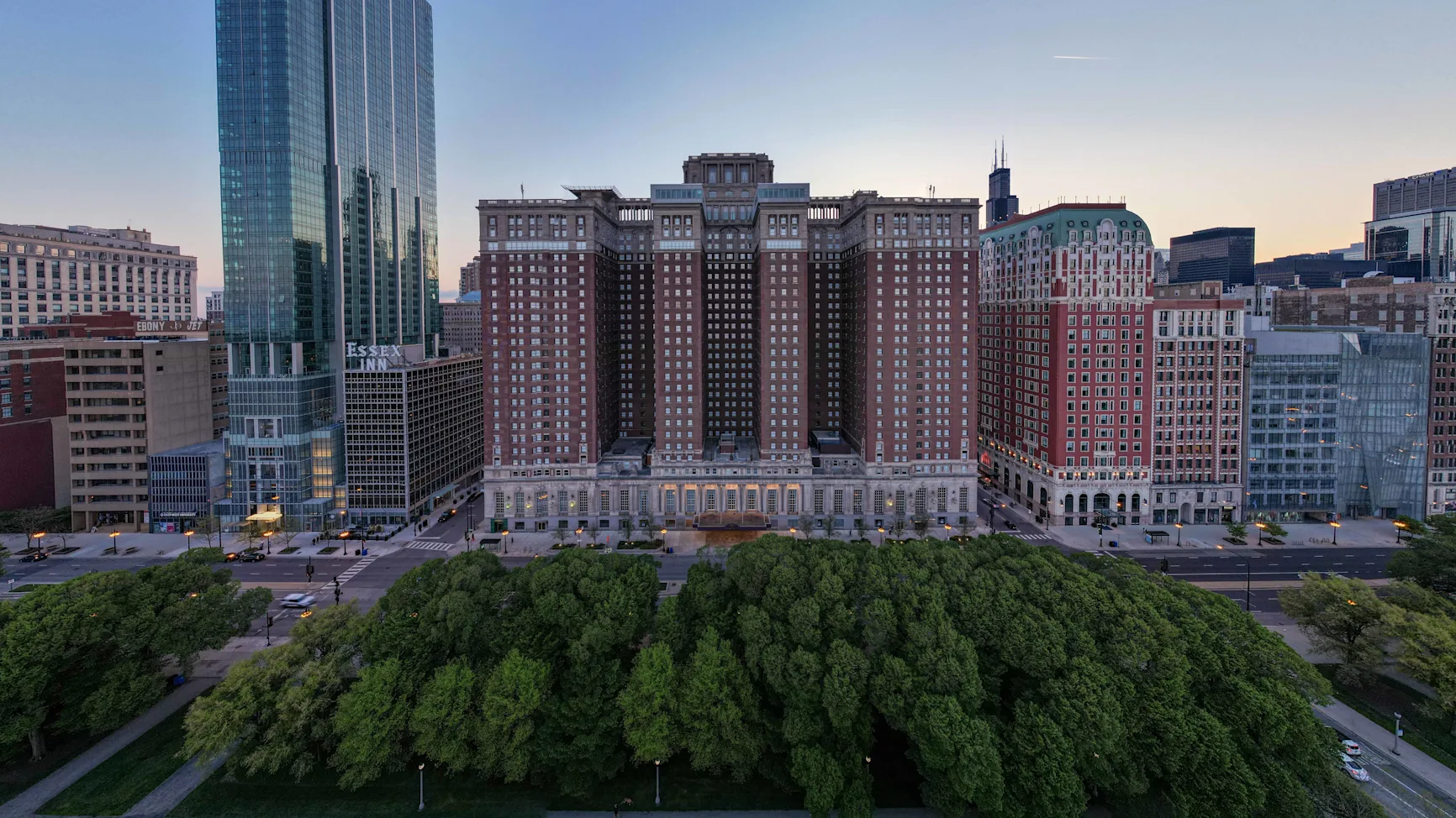 Hilton Chicago Hotel