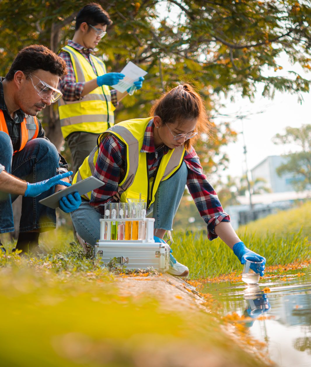 JournalsAndMagazines_ResearchSpotlight_PFASAnalyzeAndTreatment-min