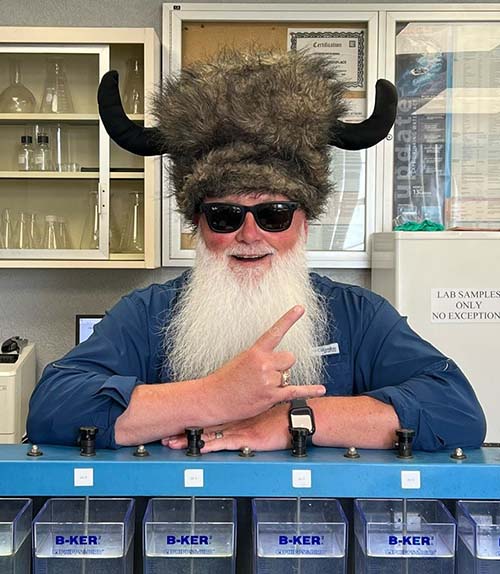 Sandy-Smith-OustandingService-to-AWWA