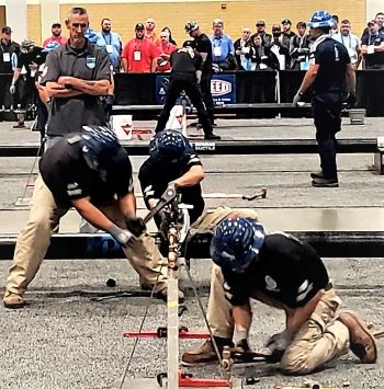 Competition from the men's pipe tapping content at ACE23