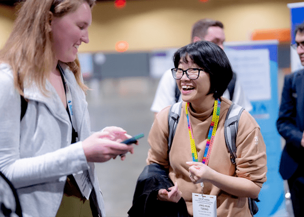 women-laughing-together-mtc
